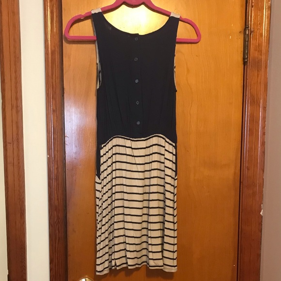 Stripped dress - Picture 2 of 3